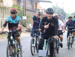 Menjaga Kesehatan, Kapolres Gowa Bersama PJU dan Personil Laksankan Kegiatan Gowes