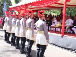 Personel Polwan dan Polki Polres Gowa, Bhayangkari Ikut Ramaikan Fashion Karnaval Di Beautiful Malino 2023