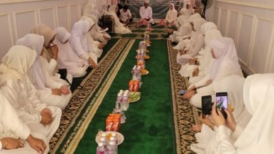 Polsek Bontonompo Gelar Pengajian Dan Doa Bersama Mengenang 40 Dan 18 Hari Kepergian Personilnya Ke Haribaan Ilahi