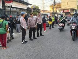 Berikan Pelayanan Prima, Personel Gabungan Polres Gowa Amankan Jalannya Gerak Jalan Santai