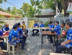 Kapolsek Bontonompo Polres Gowa Dampingi Bupati Gowa Tinjau Perkembangan Pembangunan Rumah Sakit Pratama Bontonompo