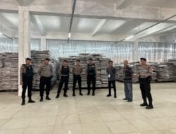 Beri Rasa Aman Jelang Pemilu, Personel Perintis Presisi Samapta Polres Gowa Berpatroli Ke KPU, Bawaslu dan Gudang Logistik