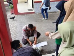 Respon Cepat, Personil Polsek Somba Opu Bantu Korban Laka Lantas