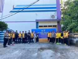 Sambut Hari Ulang Tahun Bhayangkara ke-78, Polres Gowa Gelar Bakti Religi Bersih-Bersih Tempat Ibadah