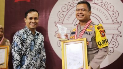 Kapolres Gowa Raih Penghargaan “THE BEST PERFORMANCE LEADER OF THE YEAR”