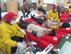 Peringati Hari Sumpah Pemuda, Kapolsek Manuju Ikut Kegiatan Donor Darah