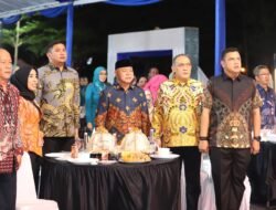Kapolres Bersama Ketua Bhayangkari Cab. Gowa Hadiri Malam Puncak HKG PKK Ke-52