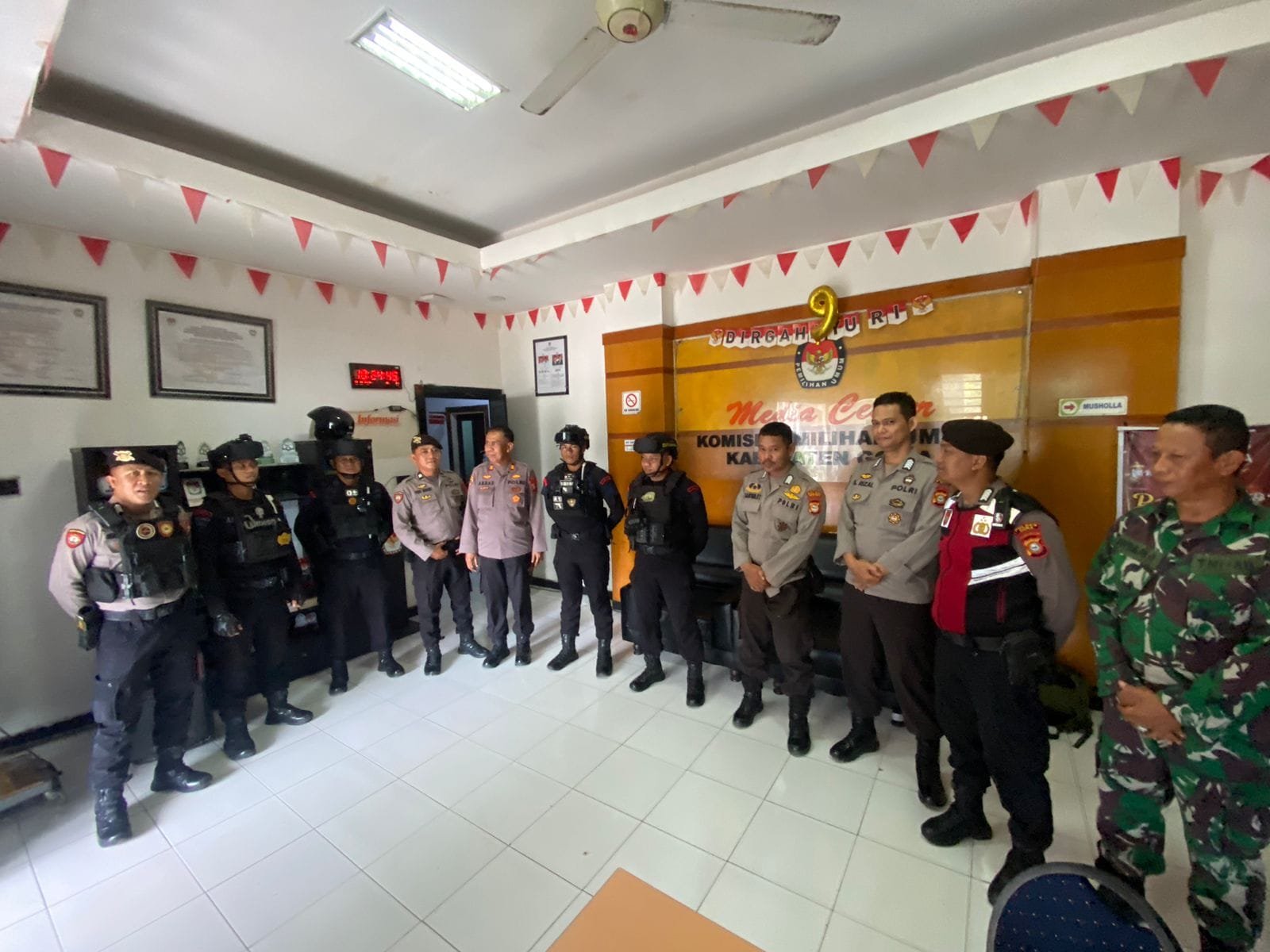 Pasca Pemungutan Suara Pilkada Serentak 2024, Personel BKO Polres Gowa Laksanakan Patroli Gabungan