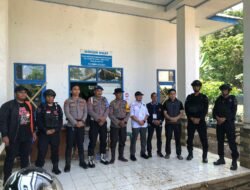 Personel Batalyon A Pelopor BKO Polres Gowa dan Kanit Sabhara Pantau Keamanan di PPK Tombolopao