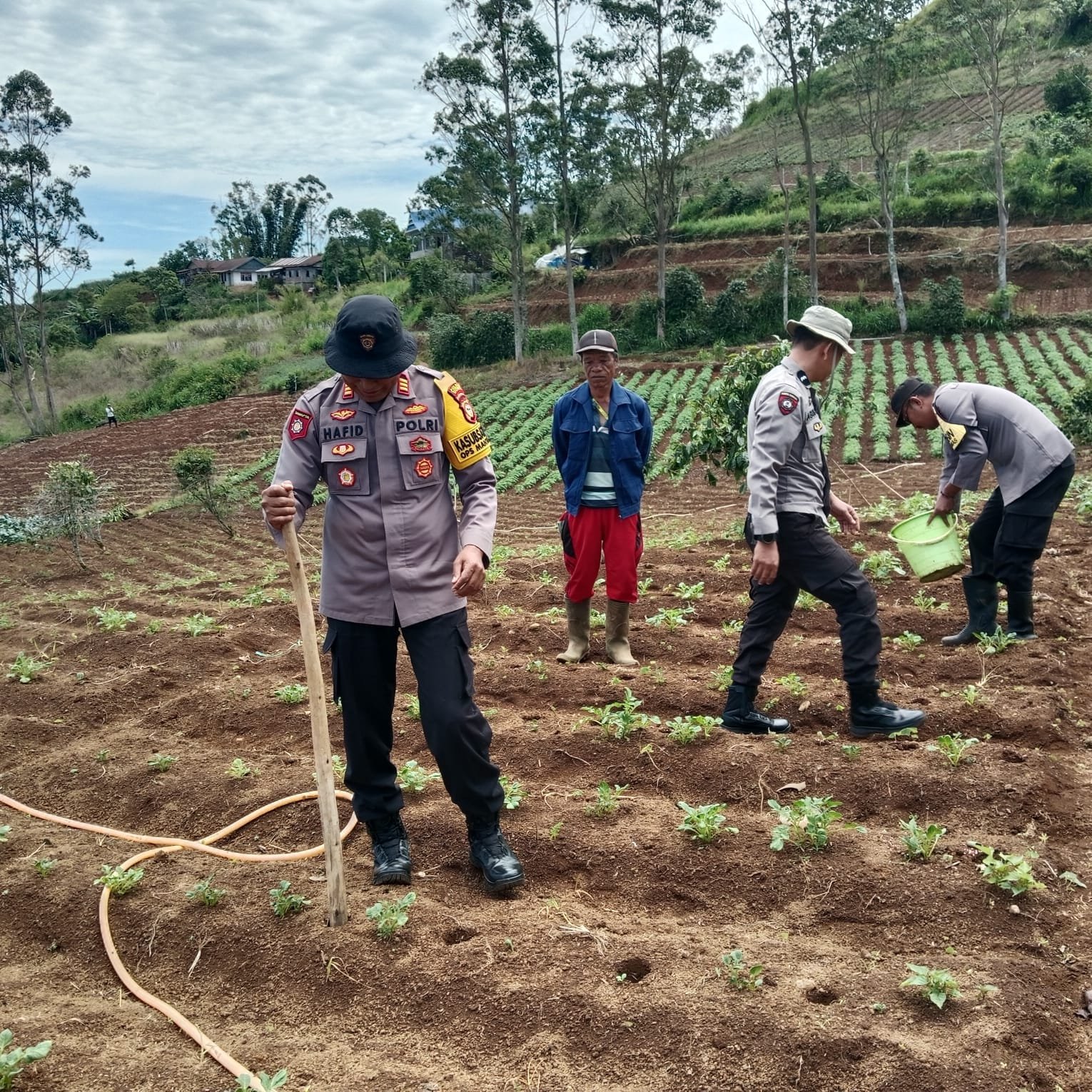 Polsek Tombolopao Galakkan Program Ketahanan Pangan Mendukung Asta Cita Presiden RI