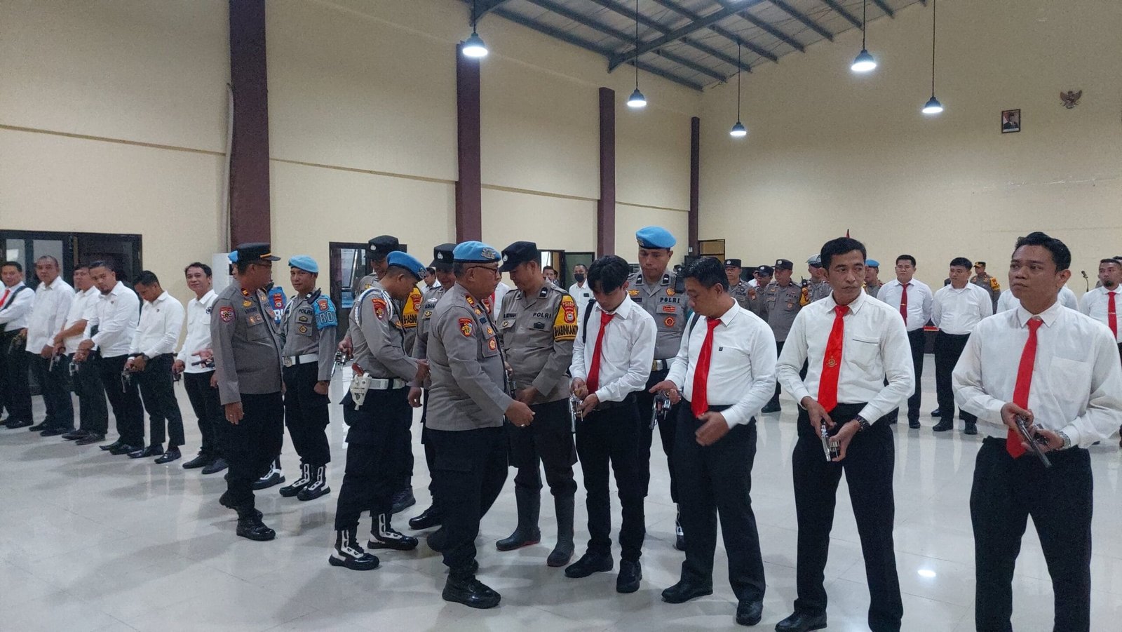 Cegah Penyalahgunaan Senpi, Polres Gowa Gelar Pemeriksaan Senjata Api Personel