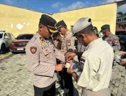 Apel Perdana Tahun 2025, Kapolres Gowa Periksa Kelengkapan Identitas dan Surat Kendaraan Personel