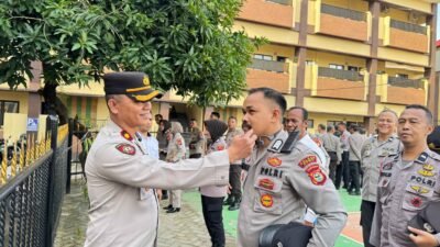 Kapolres Gowa Pimpin Apel Pagi Bertema “Disiplin”, Perintahkan Pemeriksaan Sikap Tampang dan Latihan PBB