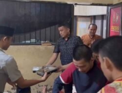 Satnarkoba Polres Gowa Gelar Jumโat Berkah, Berbagi dengan Tahanan Narkoba