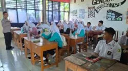 Kanit Binmas Polsek Bajeng Sosialisasikan Bahaya Narkoba di SMAN 19 Gowa