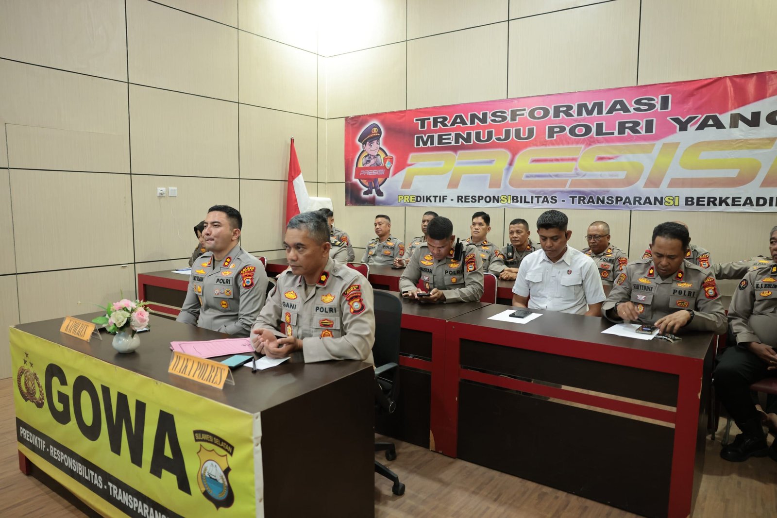 Kapolres Gowa Bersama Para PJU Gelar Vicon Bersama Kapolri