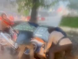 Aksi Heroik Polwan Polres Gowa, Bantu Pengendara Bentor yang Terjerembab ke Saluran Air