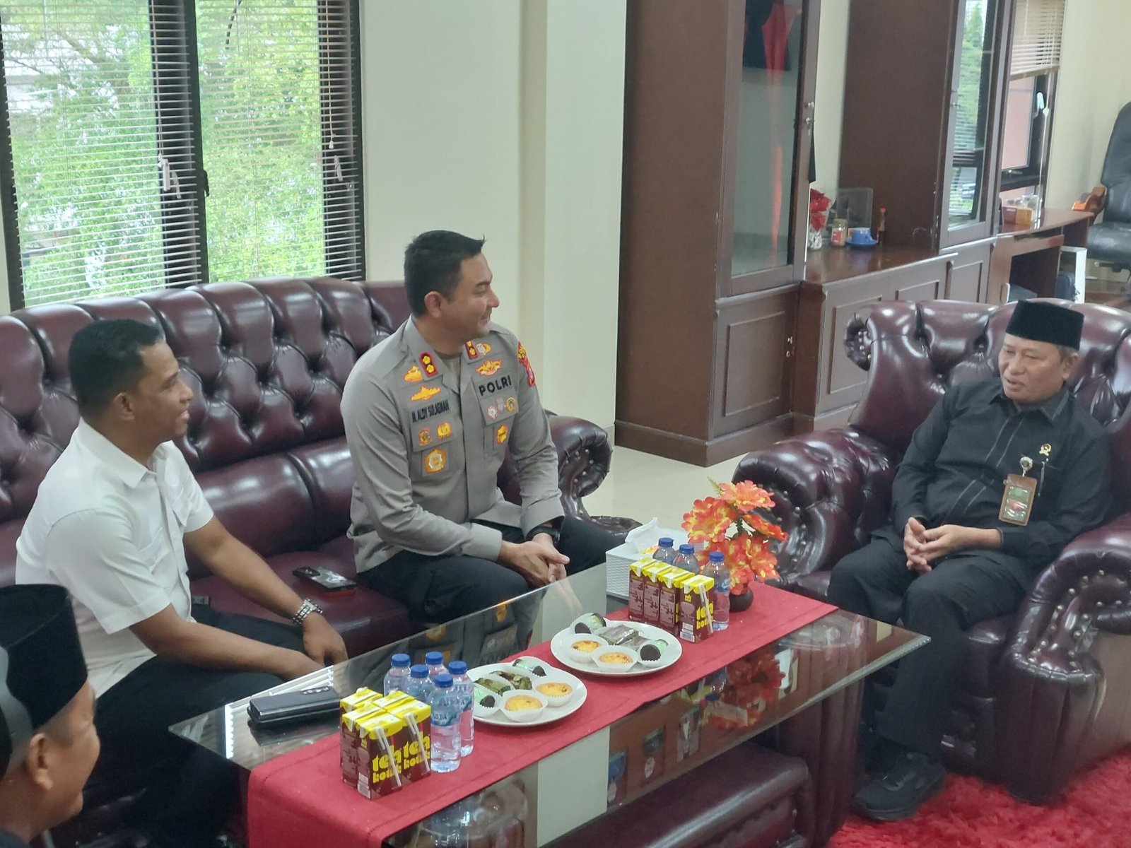 Kapolres Gowa Bersilaturahmi ke Pengadilan Negeri Gowa, Diterima Langsung Ketua Pengadilan